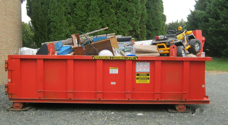 Spring Cleaning Dumpster Services-Longmont’s Full Service Dumpster Rentals & Roll Off Professionals