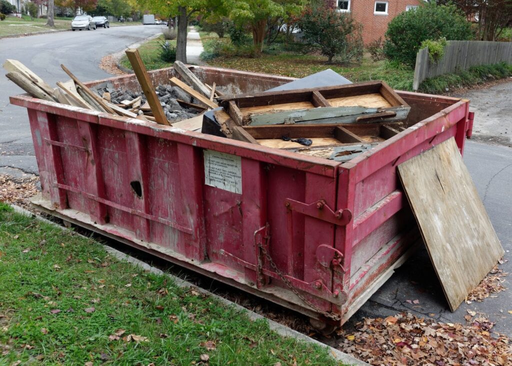 Property Cleanup Dumpster Services-Longmont’s Full Service Dumpster Rentals & Roll Off Professionals